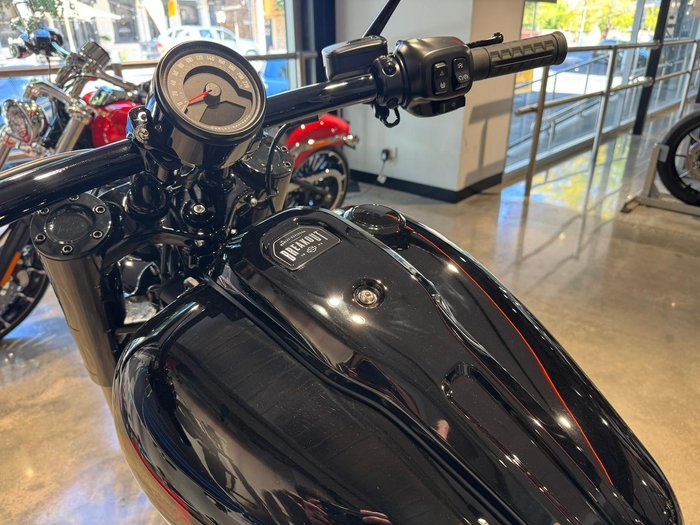 2025 Harley-Davidson Breakout 117 (FXBR) Softail Black