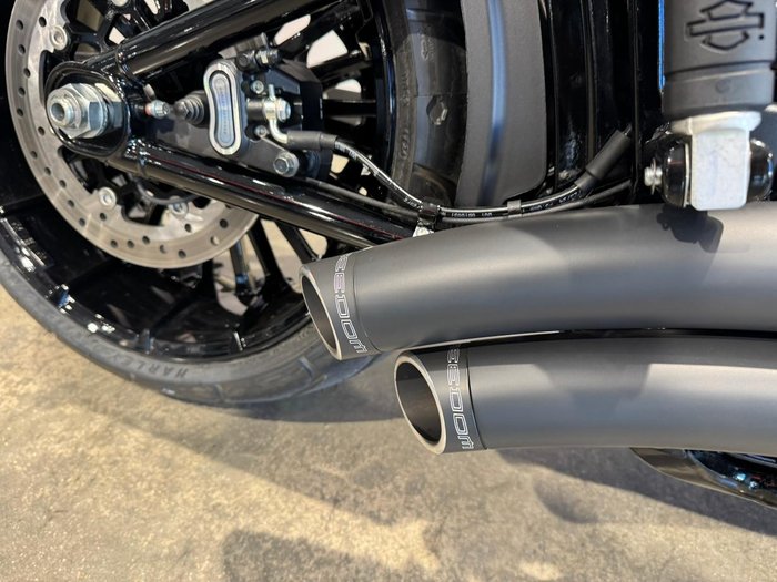 2025 Harley-Davidson Breakout 117 (FXBR) Softail Black