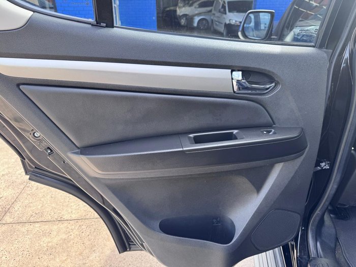 2017 Holden Trailblazer LTZ RG MY17 4X4 Dual Range Mineral Black