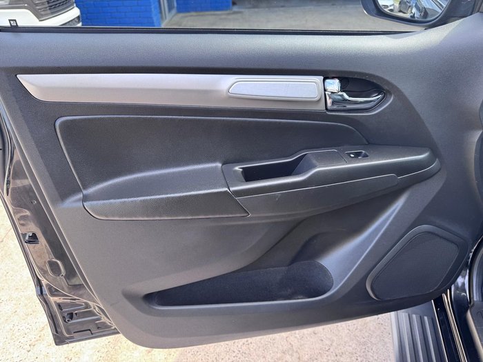 2017 Holden Trailblazer LTZ RG MY17 4X4 Dual Range Mineral Black