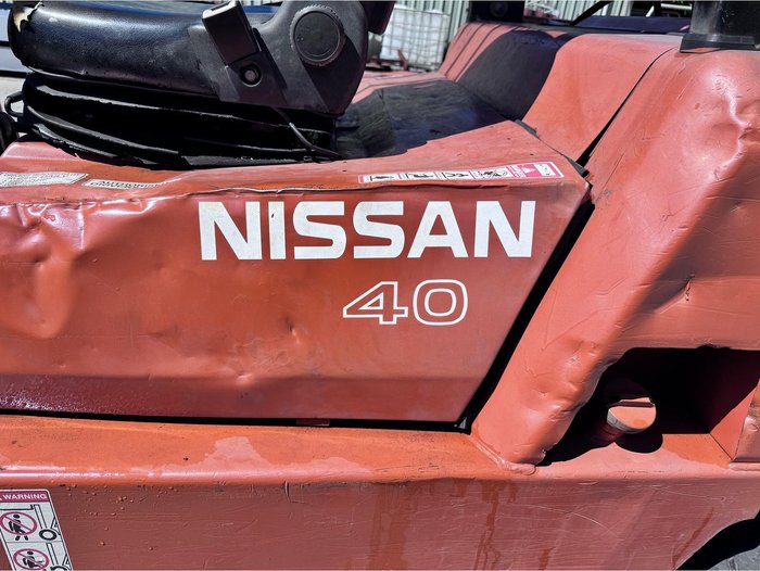 2007 Nissan 40