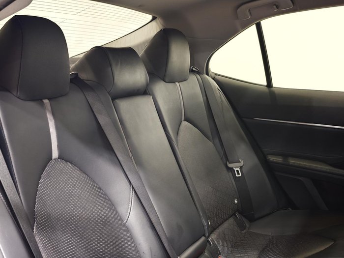 2018 Toyota Camry SX