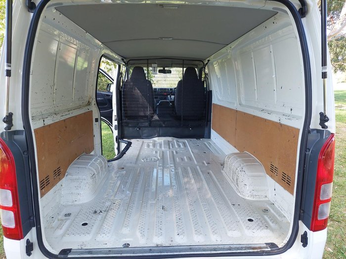 2016 Toyota Hiace