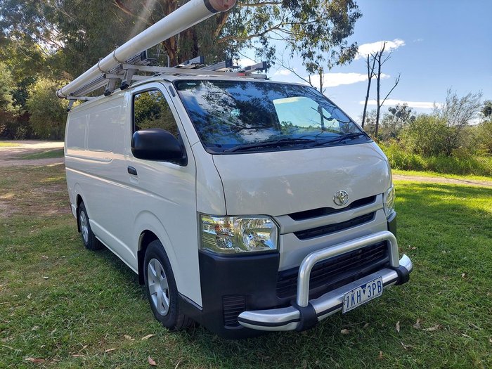 2016 Toyota Hiace