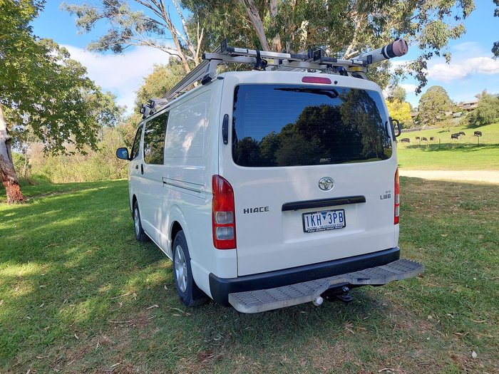 2016 Toyota Hiace