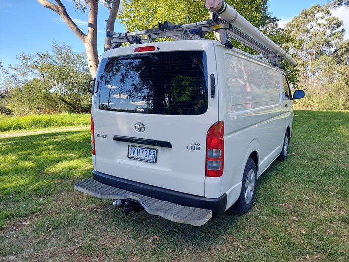 2016 Toyota Hiace