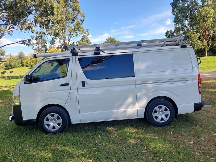 2016 Toyota Hiace