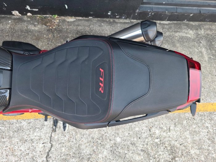 2024 Indian FTR R 1200 CARBON CARBON FIBER