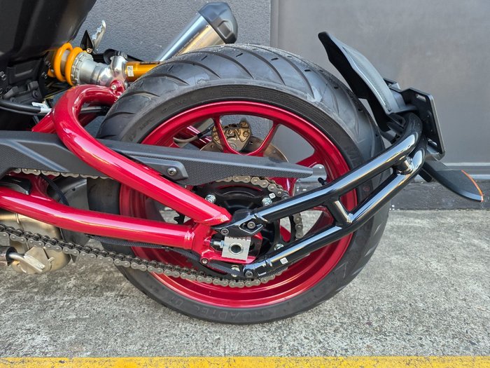 2024 Indian FTR R 1200 CARBON CARBON FIBER