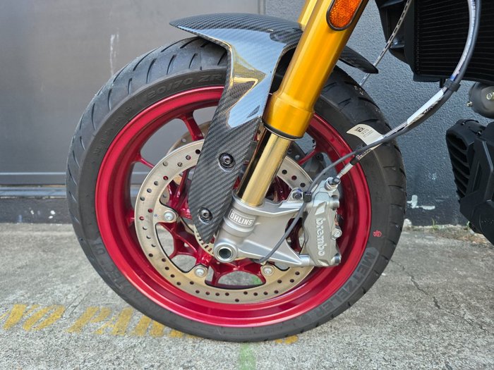 2024 Indian FTR R 1200 CARBON CARBON FIBER