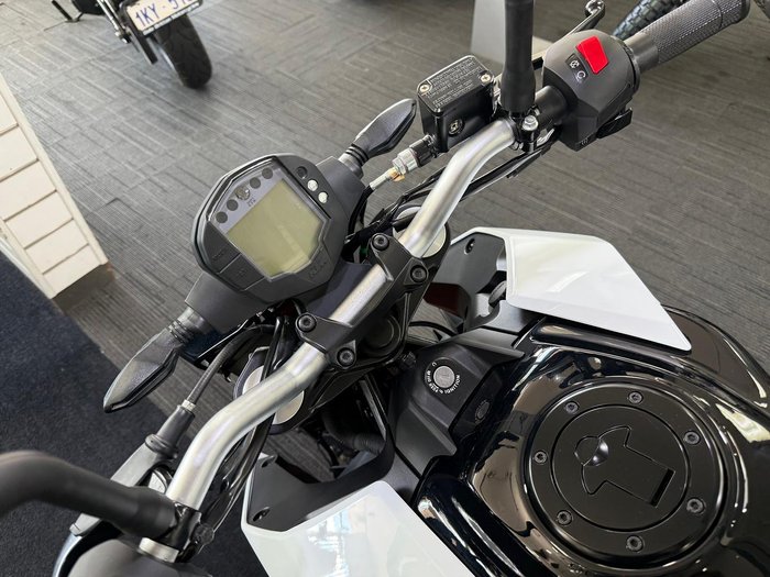 2021 KTM 200 Duke Duke White