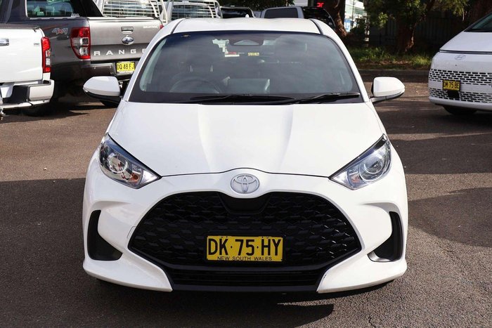 2024 Toyota Yaris Ascent Sport