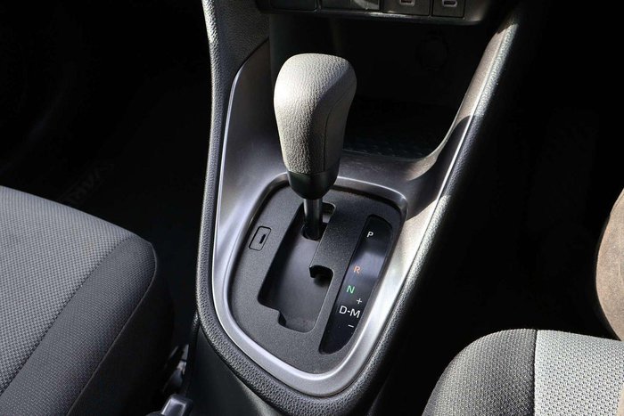 2024 Toyota Yaris Ascent Sport