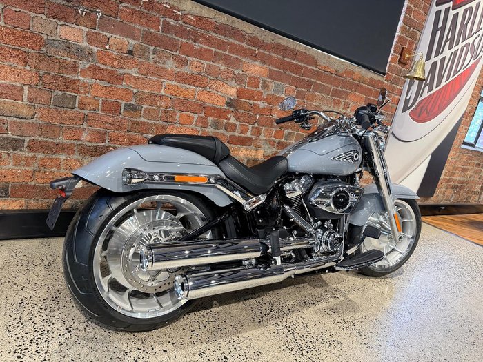 Harley-Davidson Fat Boy 117 (FLFB) Softail