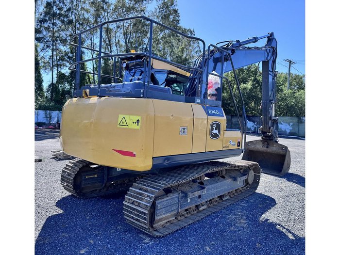 2021 John Deere E140lc