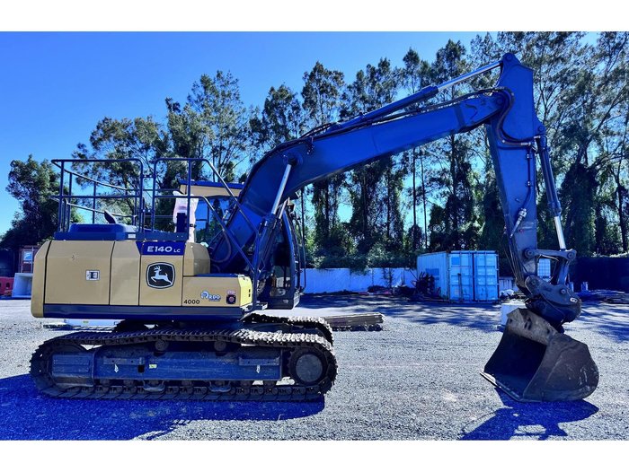 2021 John Deere E140lc