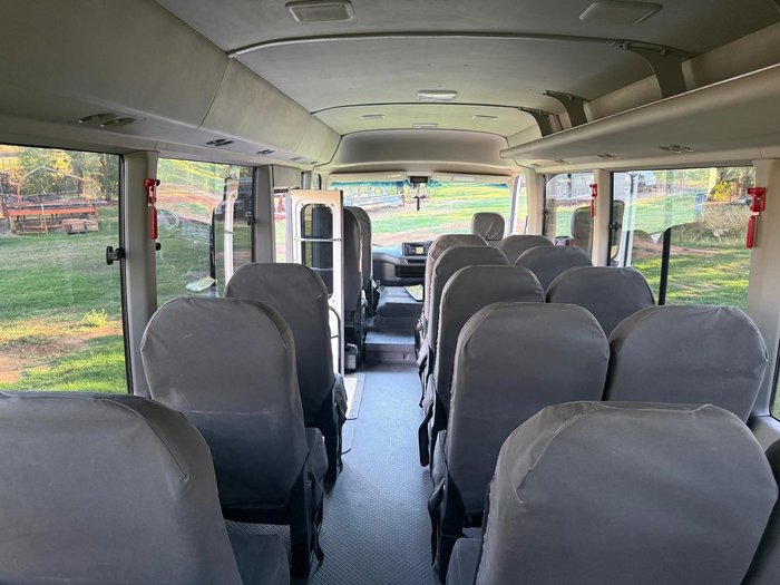 2018 Toyota Coaster WHITE