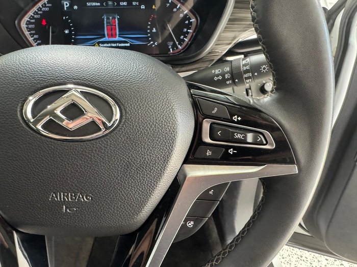 2022 LDV D90 Executive