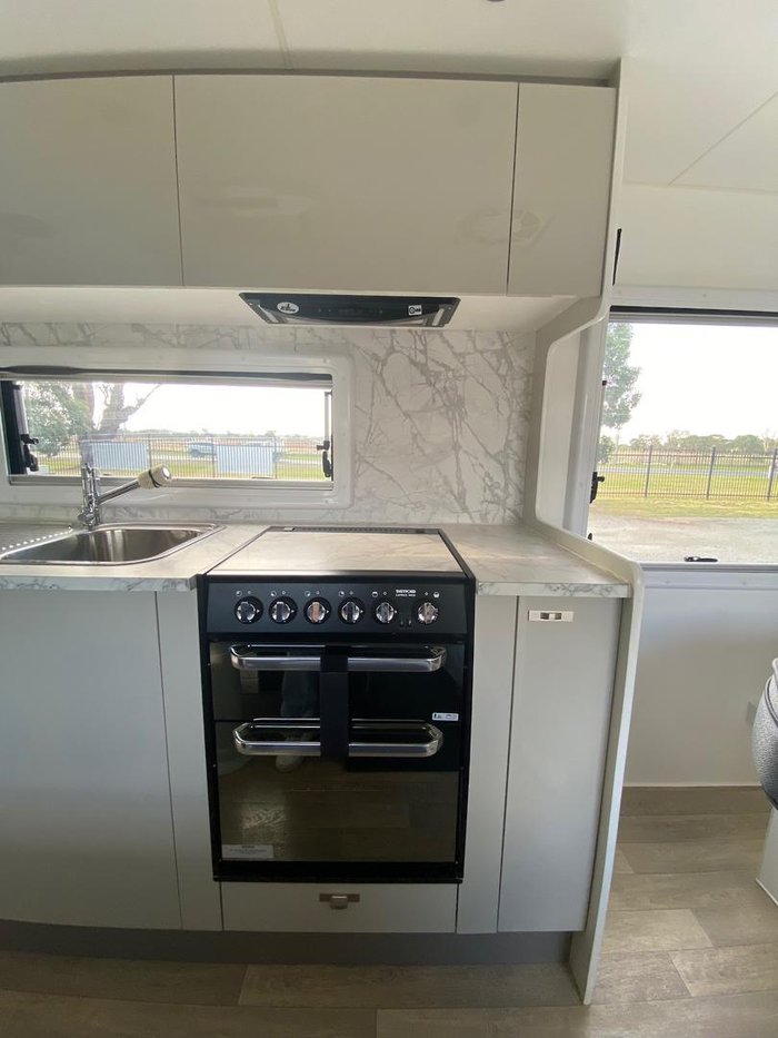 2019 Lotus Caravans 21'6 Trooper