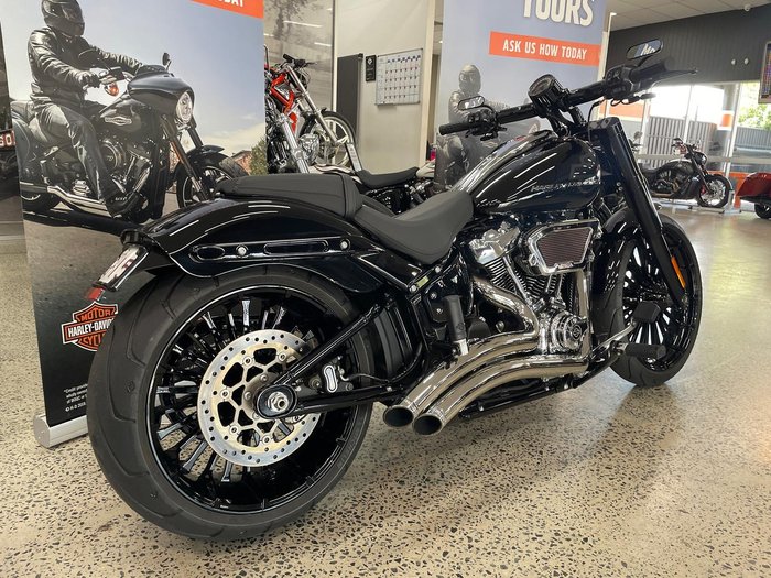 2025 Harley-Davidson Breakout 117 (FXBR) Softail Black