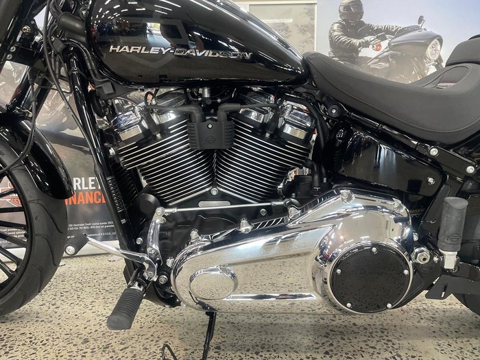 2025 Harley-Davidson Breakout 117 (FXBR) Softail Black
