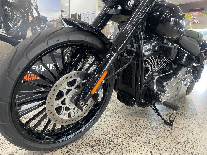 2025 Harley-Davidson Breakout 117 (FXBR) Softail Black