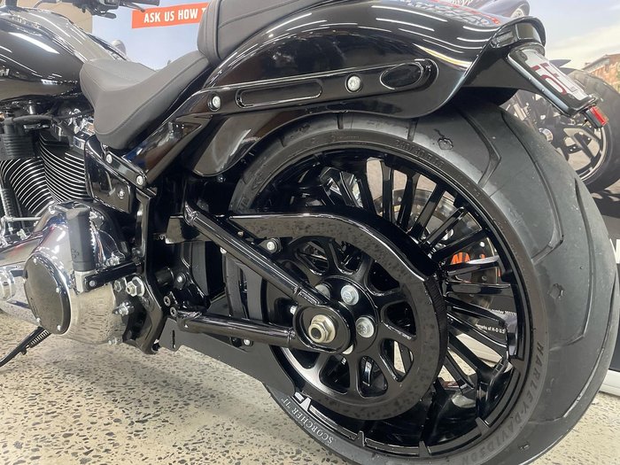 2025 Harley-Davidson Breakout 117 (FXBR) Softail Black