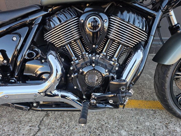 2022 Indian CHIEF DARK HORSE GREEN