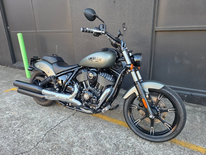 2022 Indian CHIEF DARK HORSE GREEN