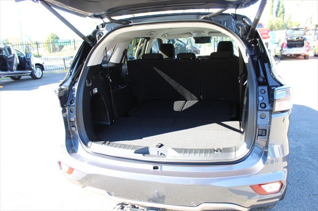 2022 Isuzu MU-X LS-U