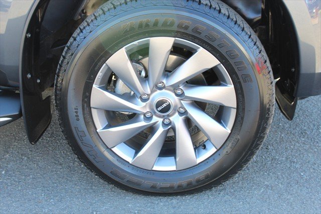 2022 Isuzu MU-X LS-U