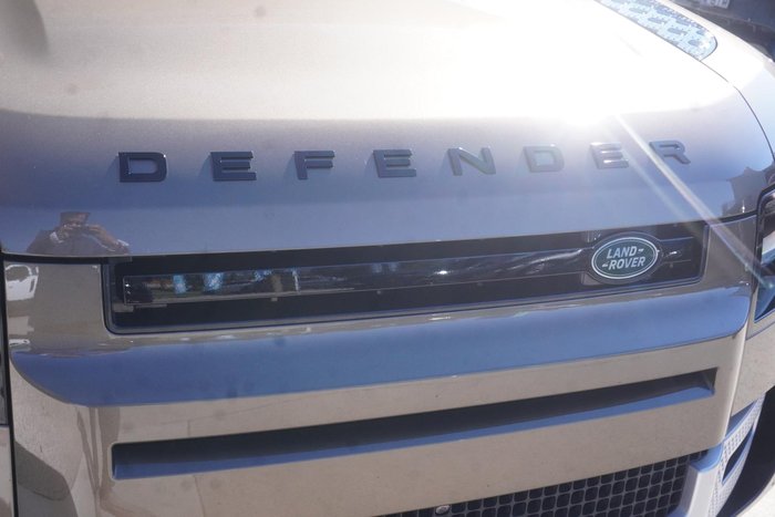 2021 Land Rover Defender 110 P400 X-Dynamic HSE