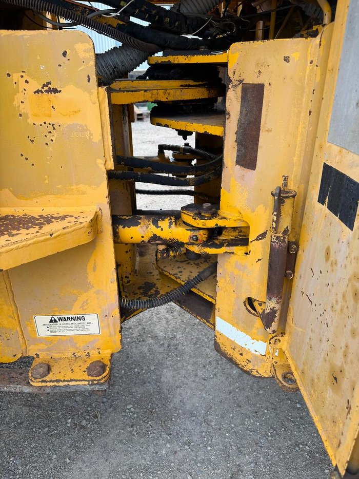 1986 Kobelco Lk400