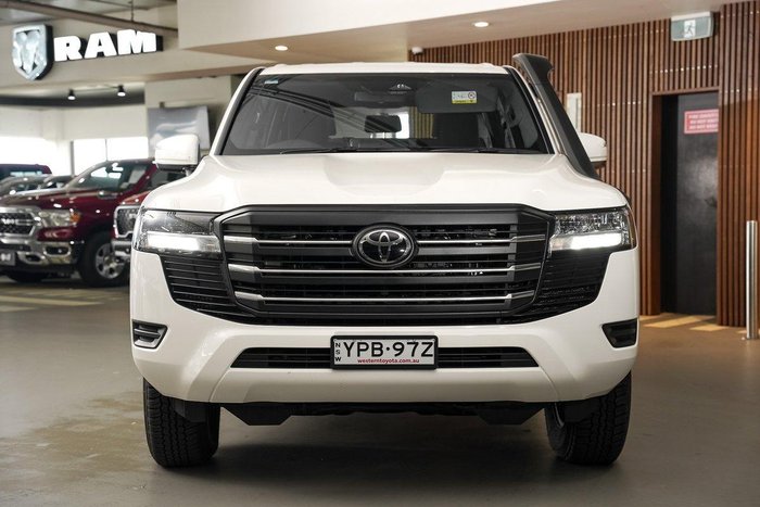 2025 Toyota Landcruiser GX