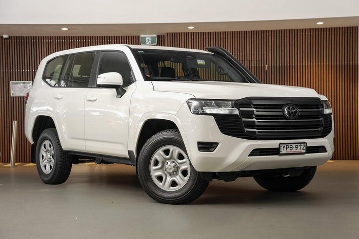 2025 Toyota Landcruiser GX