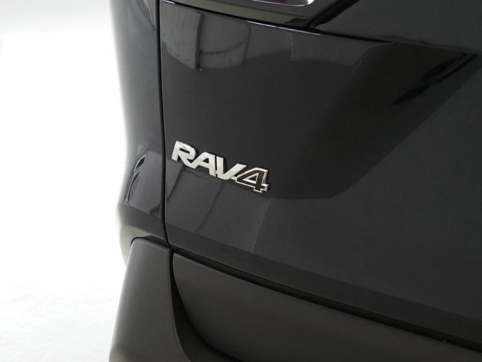2025 Toyota RAV4 GX