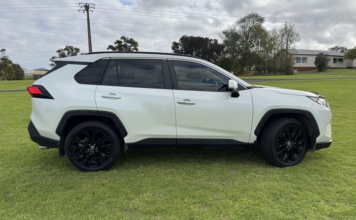 2020 Toyota RAV4 Cruiser