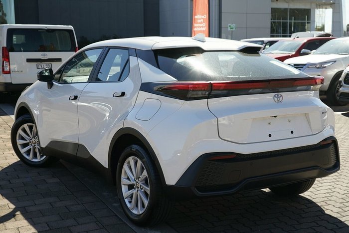 2024 Toyota C-HR GXL