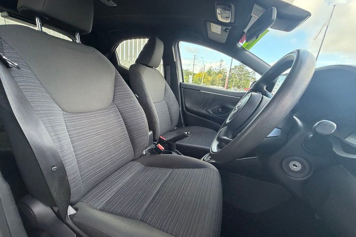 2022 Toyota Yaris Ascent Sport