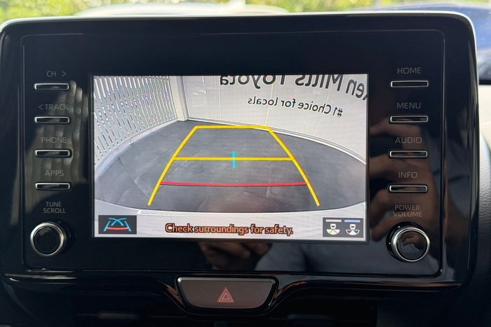2022 Toyota Yaris Ascent Sport