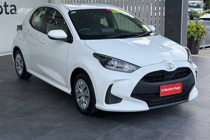 2022 Toyota Yaris Ascent Sport