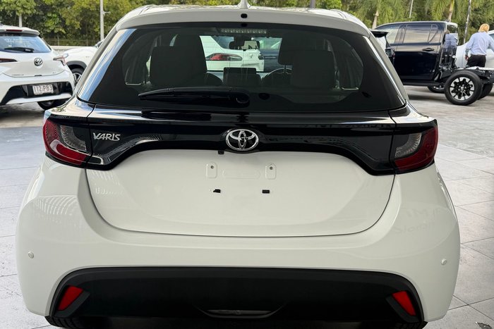2022 Toyota Yaris Ascent Sport