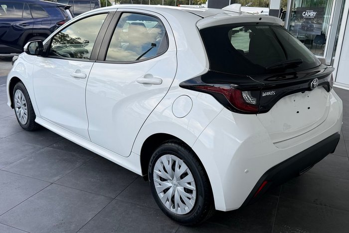 2022 Toyota Yaris Ascent Sport