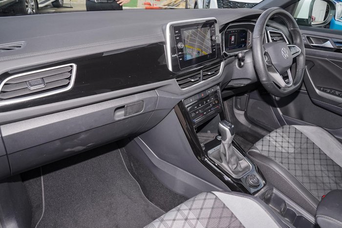 2022 Volkswagen T-Roc 140TSI R-Line