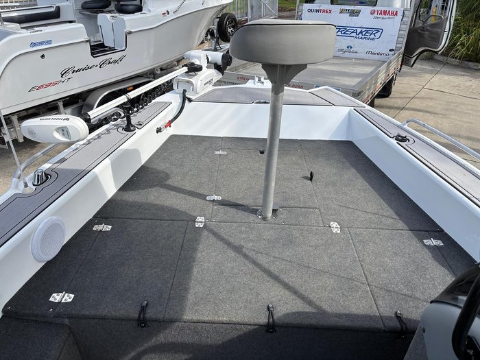 2022 QUINTREX 450 Hornet Pro