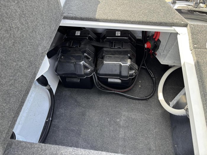 2022 QUINTREX 450 Hornet Pro