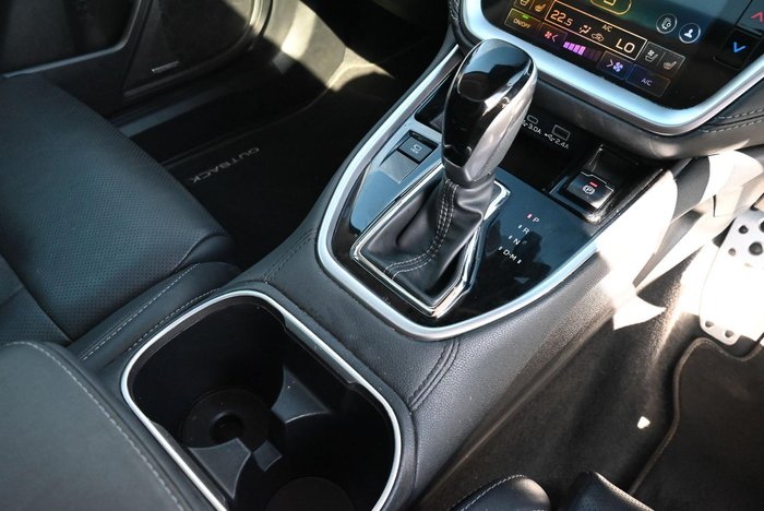 2022 Subaru Outback AWD Touring