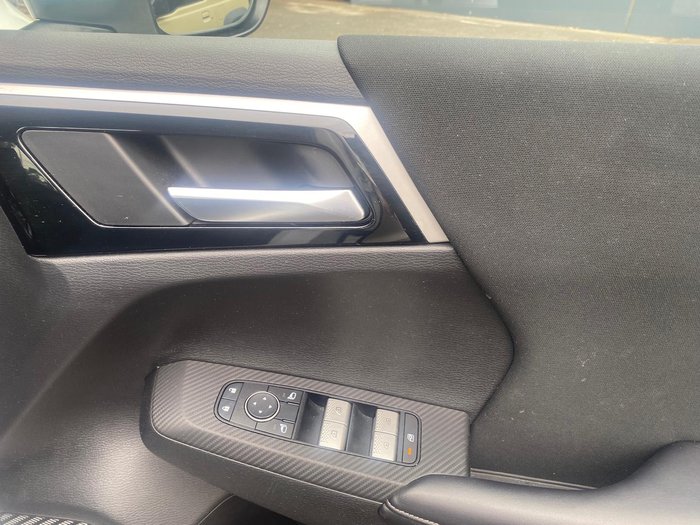 2023 Mitsubishi Outlander ES