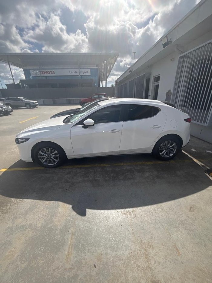 2025 Mazda 3 G20 Pure