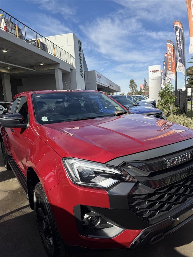 2025 Isuzu D-MAX